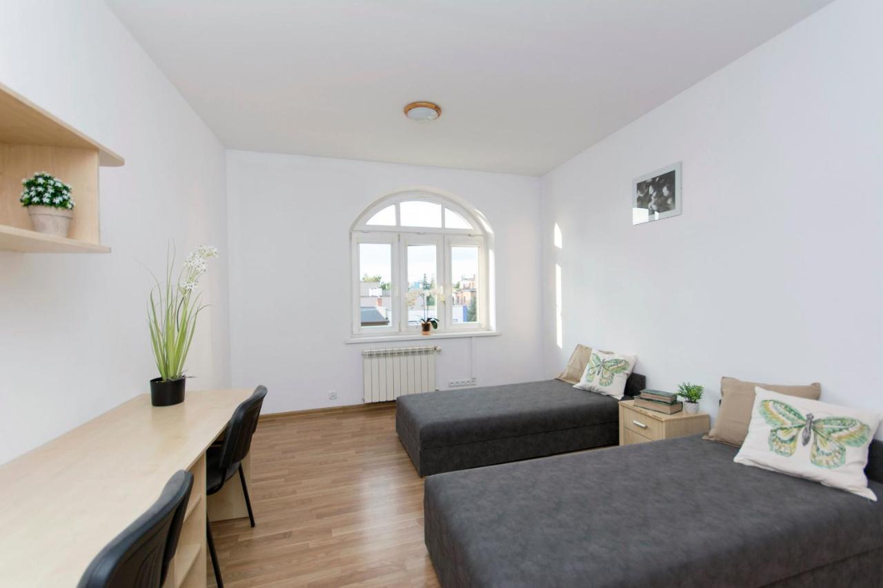 Akademikus Torun Hostel Buitenkant foto