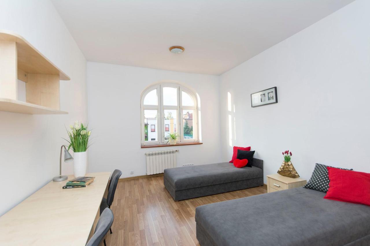 Akademikus Torun Hostel Buitenkant foto