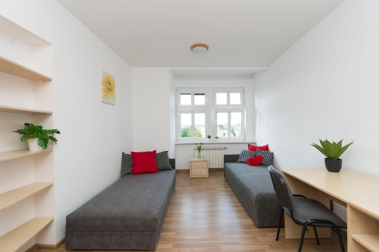 Akademikus Torun Hostel Buitenkant foto