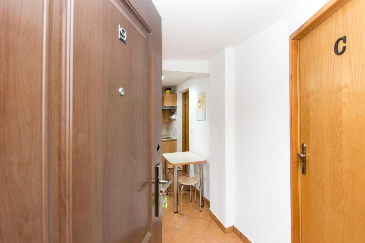 Akademikus Torun Hostel Buitenkant foto