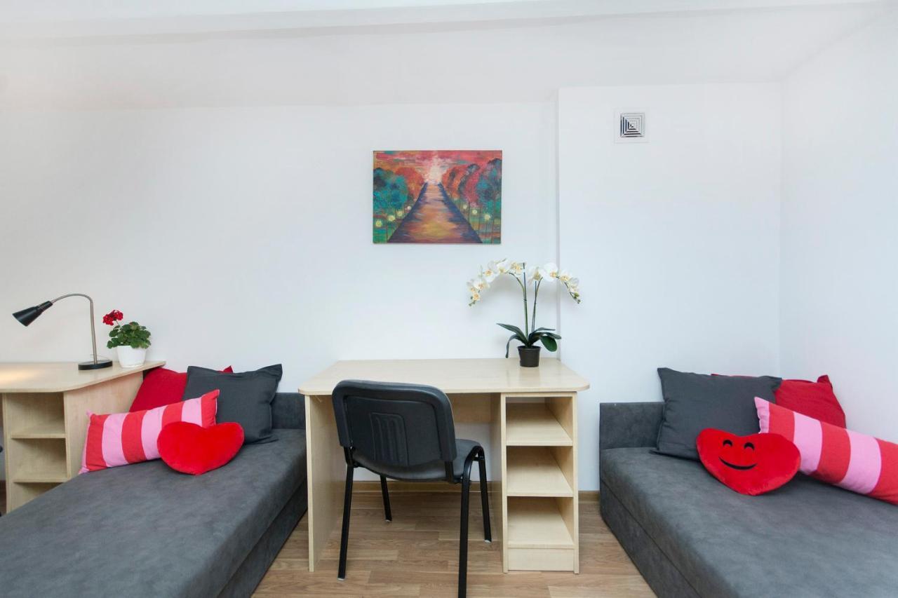Akademikus Torun Hostel Buitenkant foto