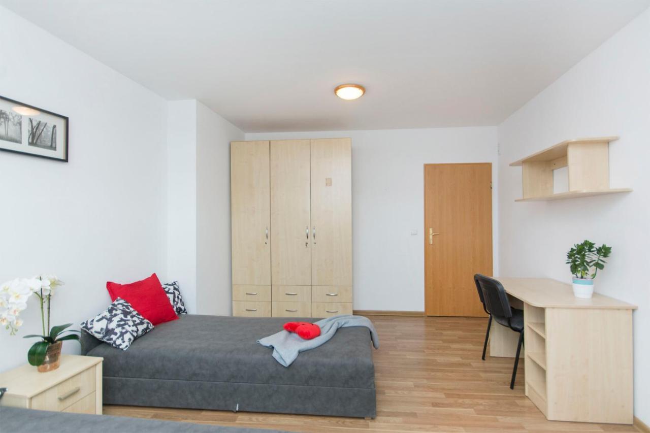 Akademikus Torun Hostel Buitenkant foto