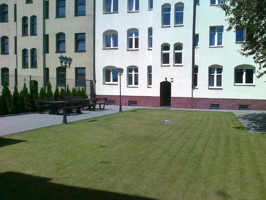 Akademikus Torun Hostel Buitenkant foto